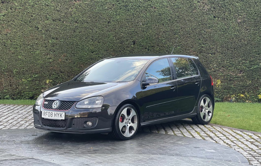 Volkswagen Golf GTI (Mk5)
