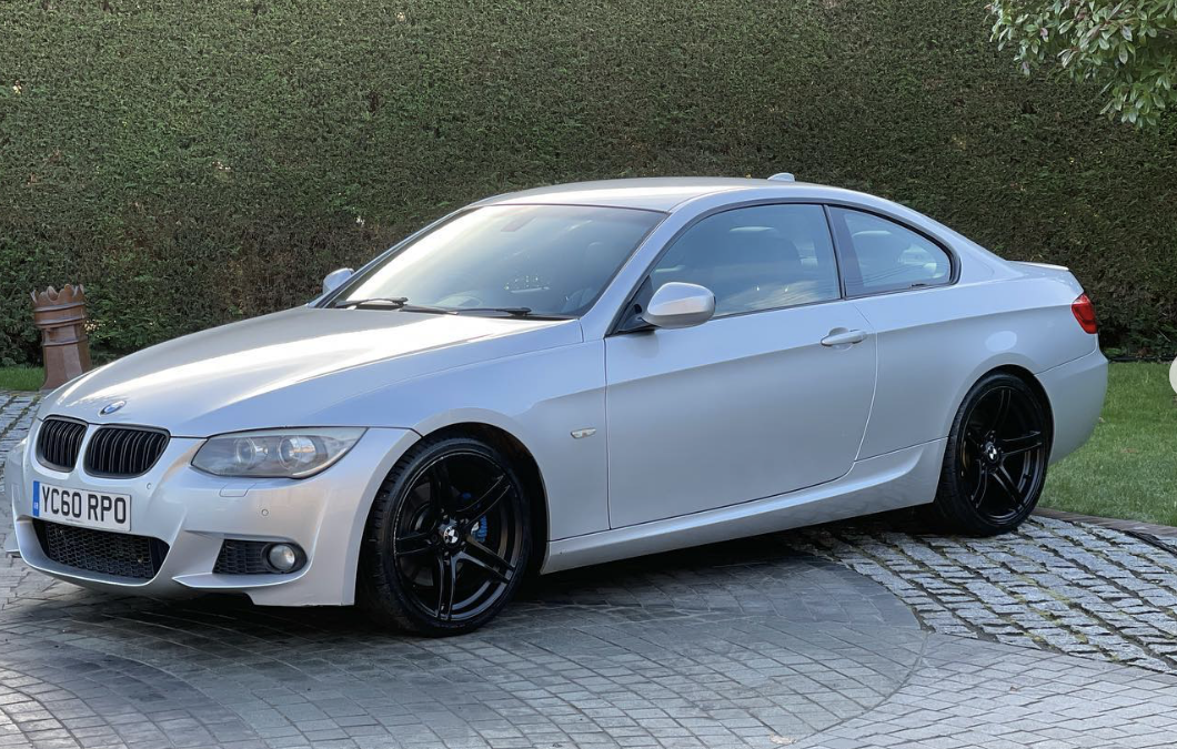 BMW 330d (E92)