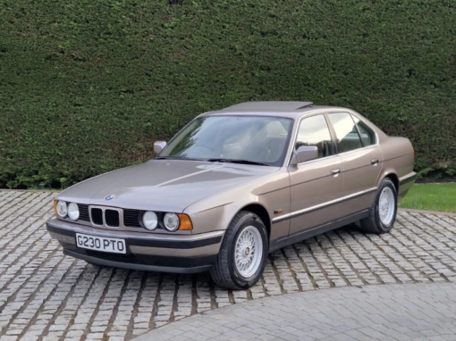 BMW 520i (E34)
